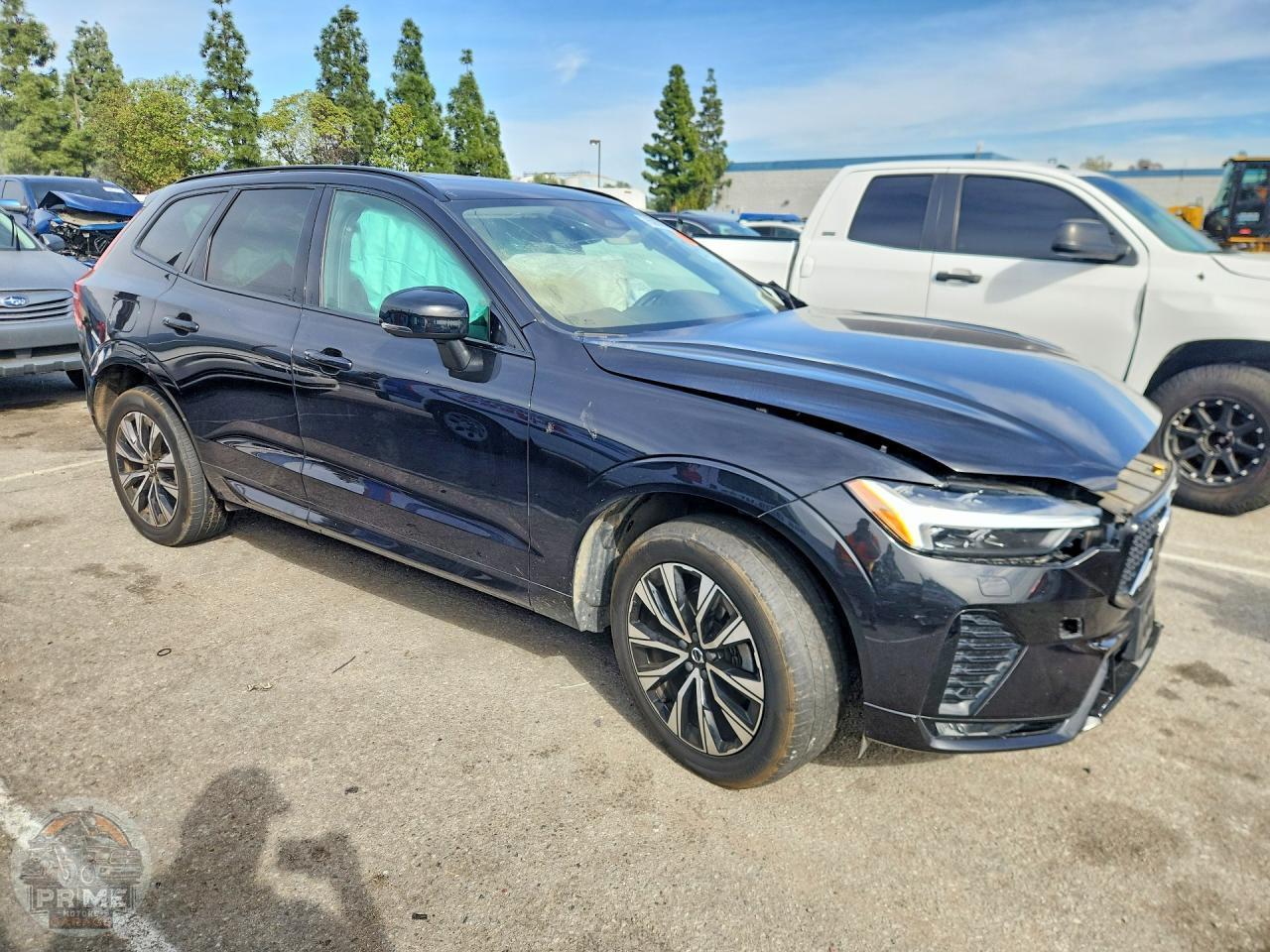2024 VOLVO XC60 — фото 4