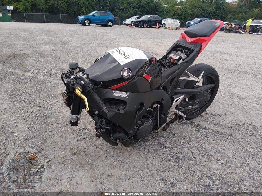 2008 HONDA CBR1000 RR — фото 2