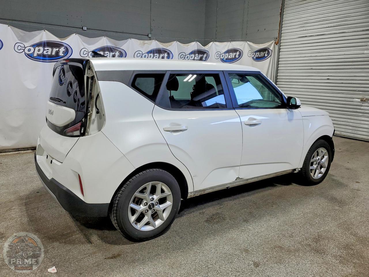 2023 KIA SOUL — фото 3