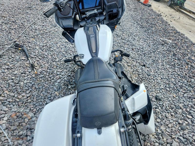 2024 HARLEY-DAVIDSON FLTRX (ROAD GLIDE, ROAD GLIDE CUSTOM) — фото 6