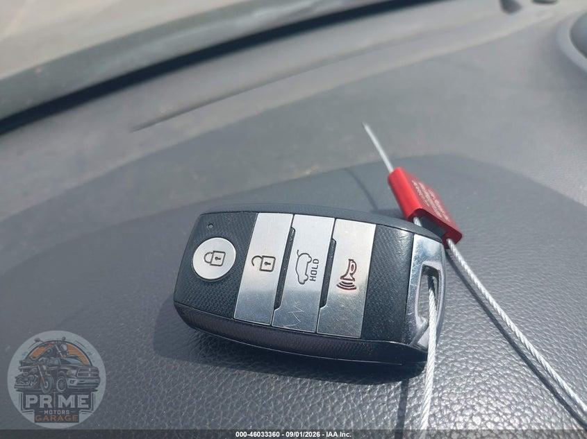 2018 KIA SOUL + — фото 11