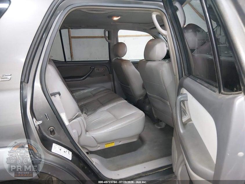 2006 TOYOTA SEQUOIA SR5 V8 — фото 8