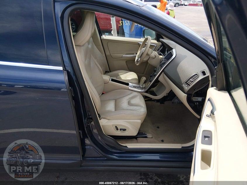 2012 VOLVO XC60 3.2/3.2 PLATINUM/3.2 PREMIER/3.2 PREMIER PLUS — фото 5