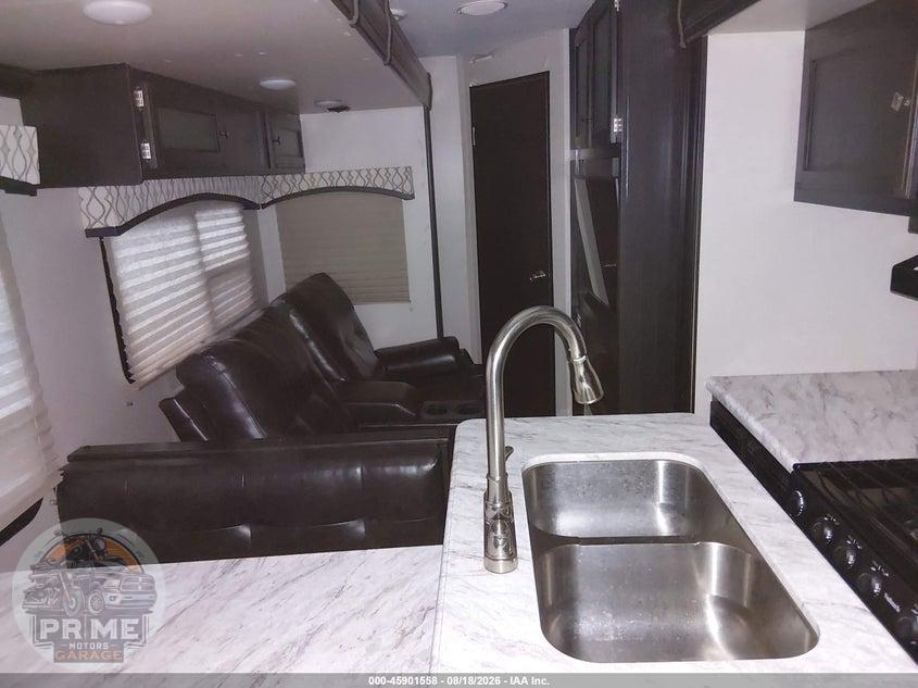 2019 VENTURE TRAVEL TRAILER — фото 7