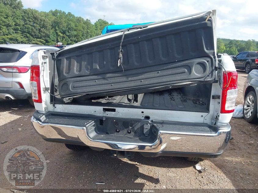 2024 RAM 2500 BIG HORN  4X4 6'4 BOX — фото 16
