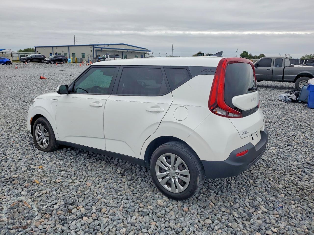 2022 KIA SOUL — фото 2