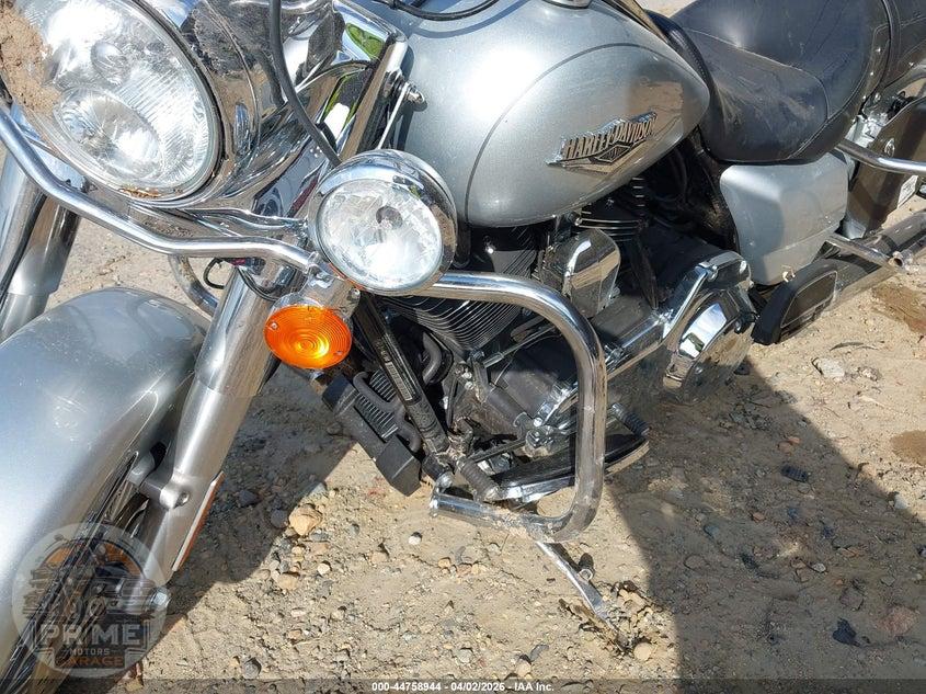 2014 HARLEY-DAVIDSON FLHR (ROAD KING) ROAD KING — фото 14