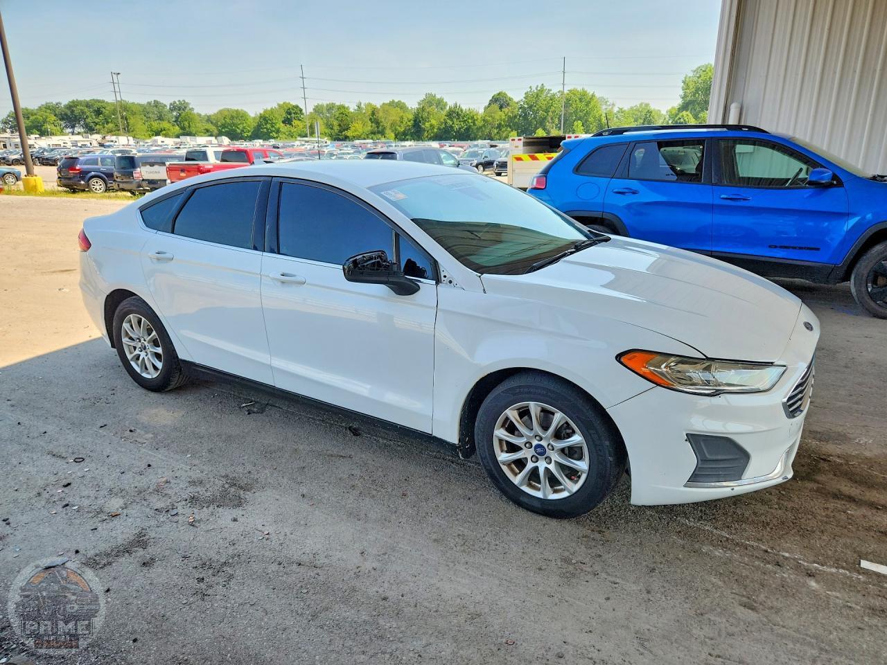 2020 FORD FUSION — фото 4