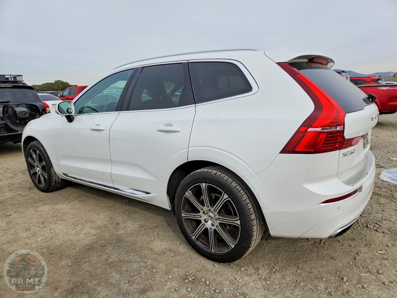 2020 VOLVO XC60 — фото 2