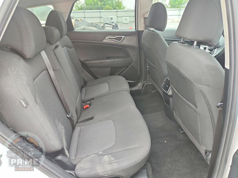 2025 KIA SPORTAGE — фото 10
