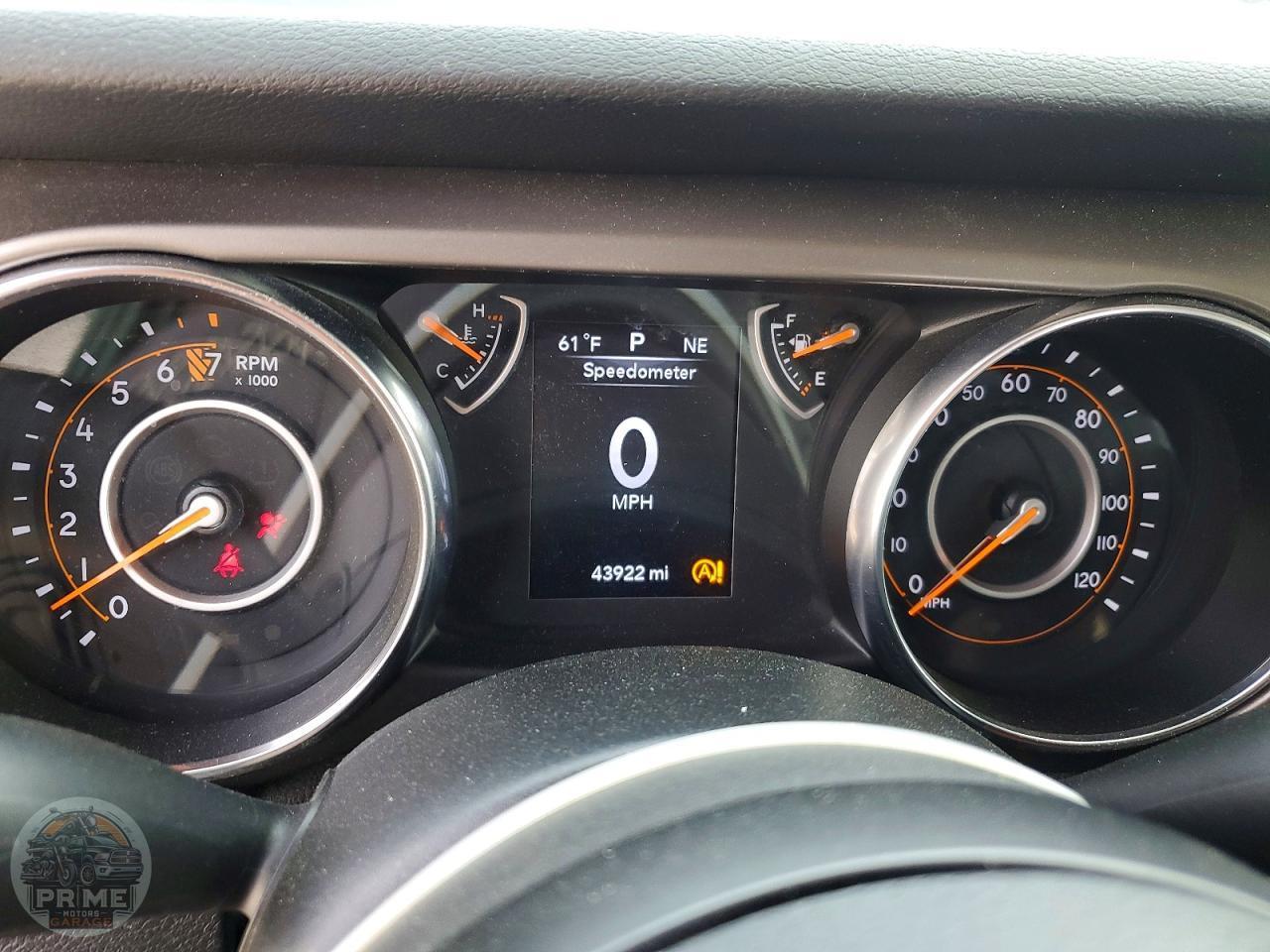 2020 JEEP WRANGLER — фото 9