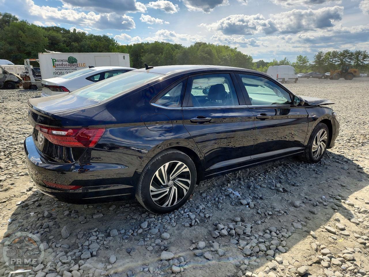2021 VOLKSWAGEN JETTA — фото 3