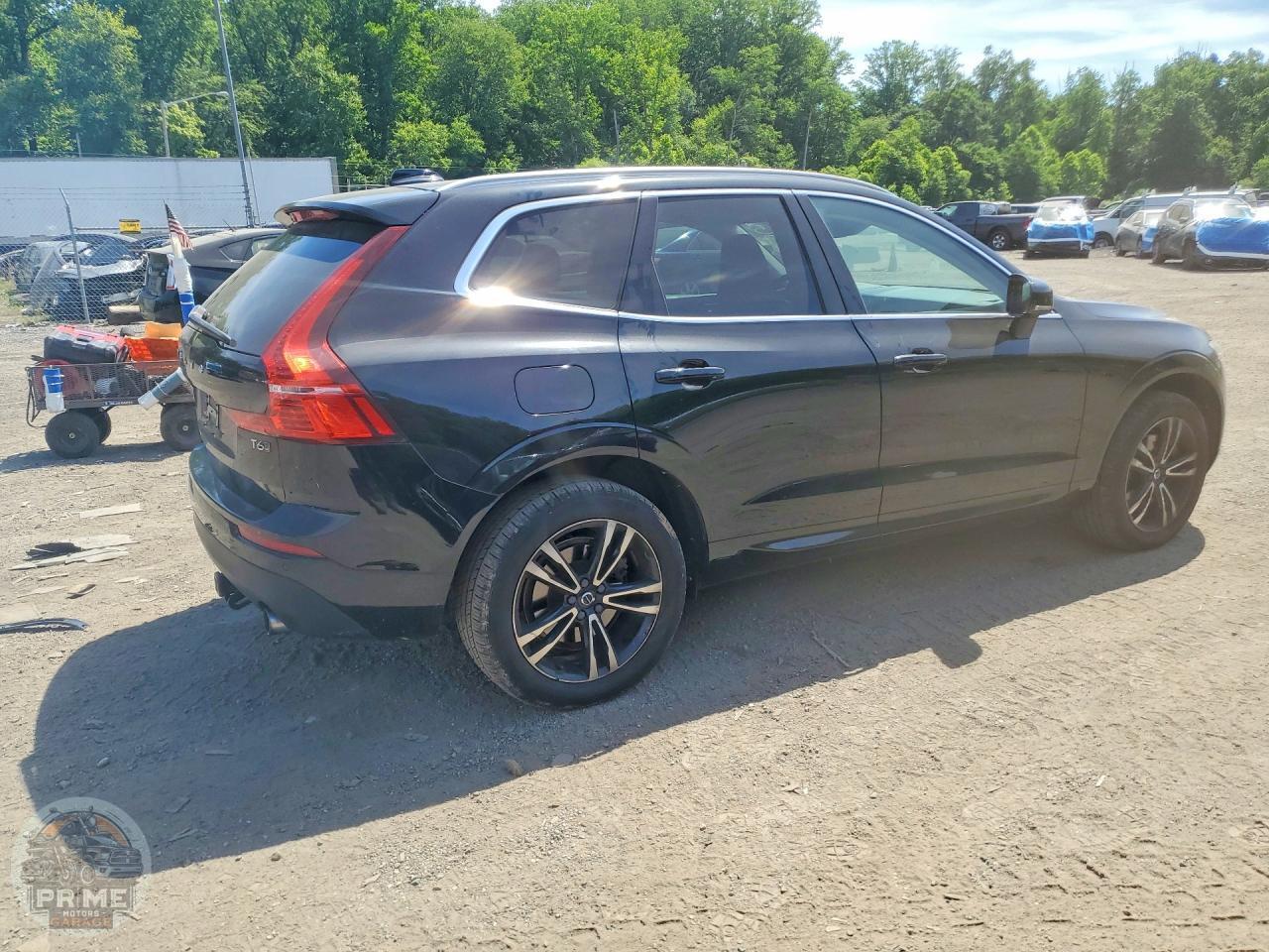 2020 VOLVO XC60 — фото 3