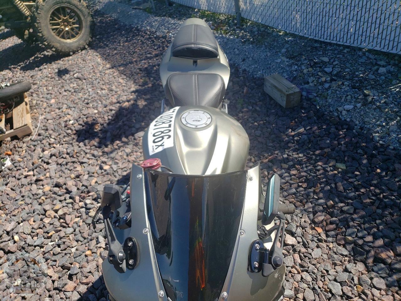 2008 HONDA CBR600 — фото 4
