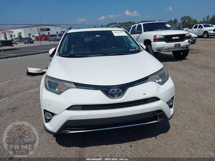 2016 TOYOTA RAV4 XLE — фото 13