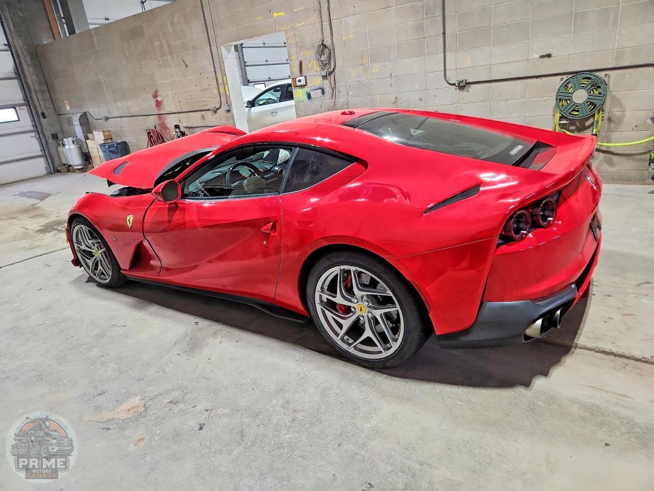 2020 FERRARI 812 — фото 2