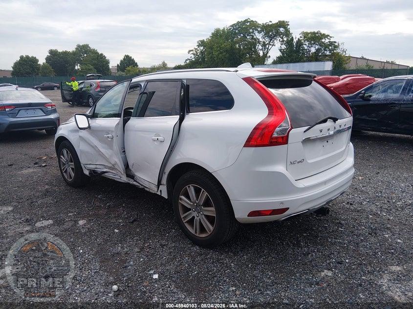 2017 VOLVO XC60 T5 INSCRIPTION — фото 3