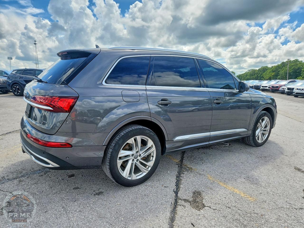 2020 AUDI Q7 — фото 3