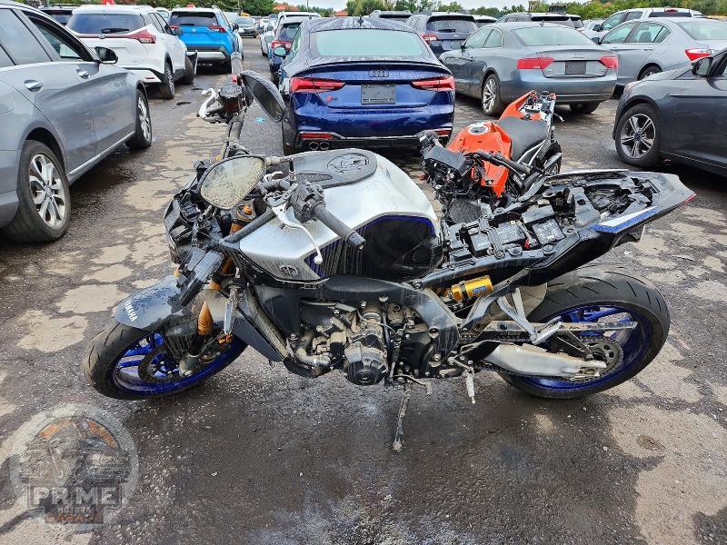 2026 YAMAHA MT09 — фото 3