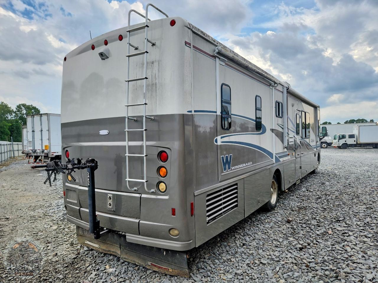 2003 WORKHORSE MOTORHOME — фото 8