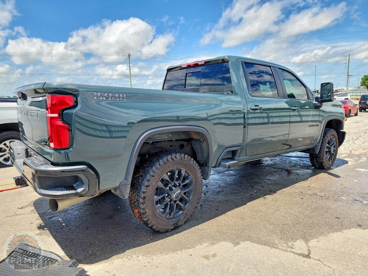 2025 CHEVROLET SILVERADO — фото 3