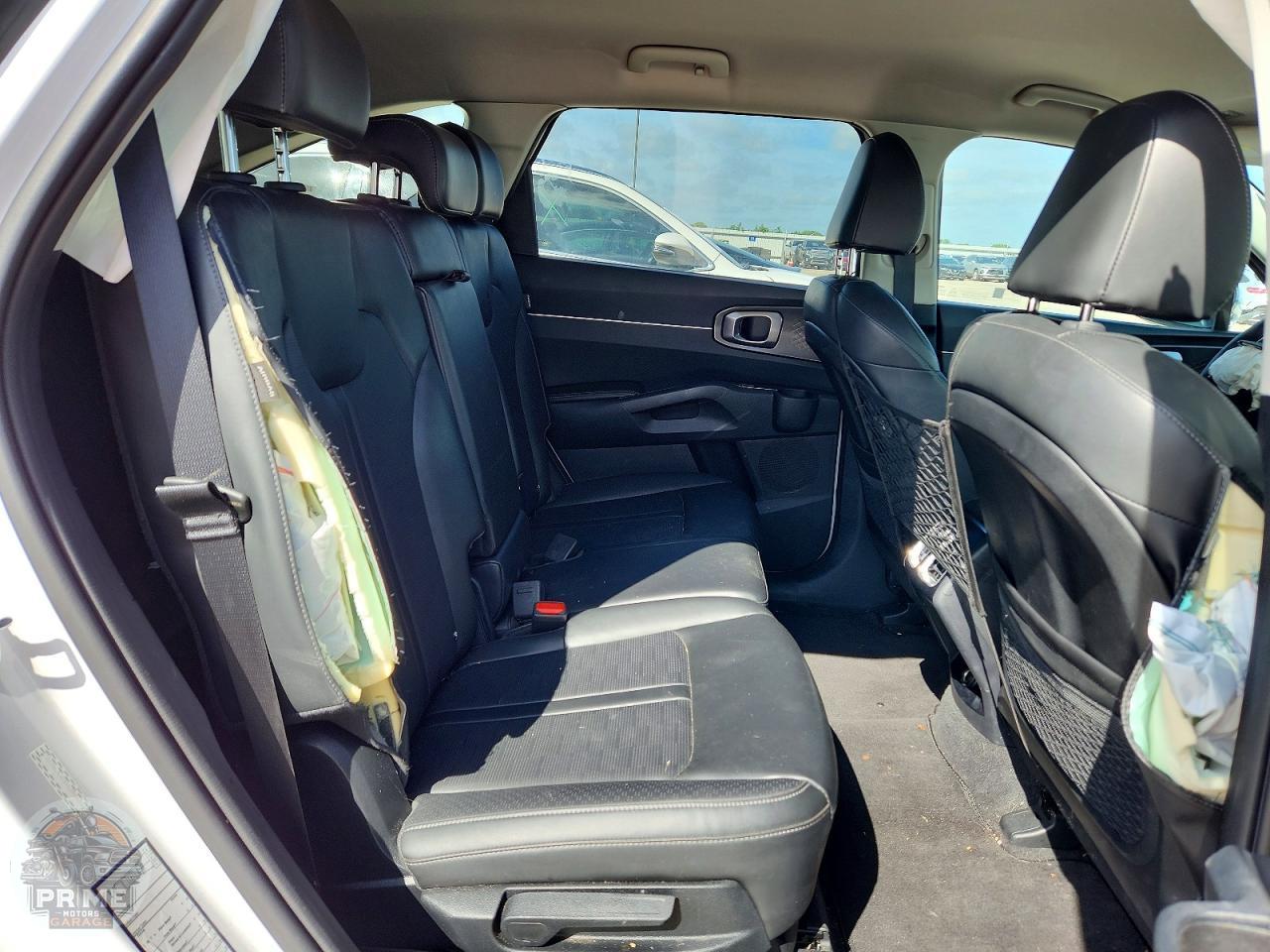 2024 KIA SORENTO — фото 11