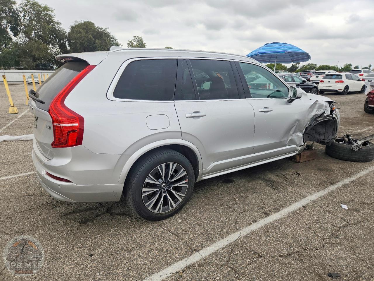 2022 VOLVO XC90 — фото 3