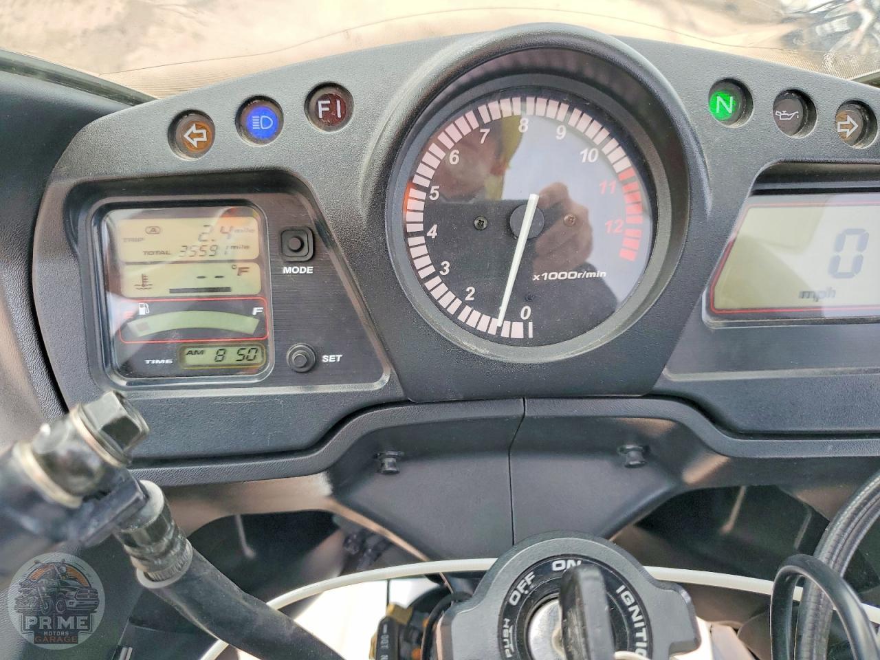 2002 HONDA CBR1100 — фото 20