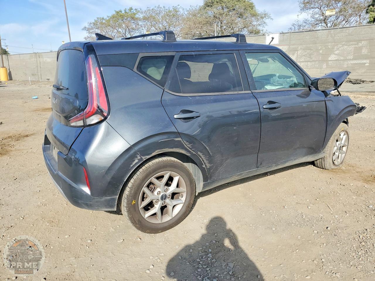 2023 KIA SOUL — фото 3