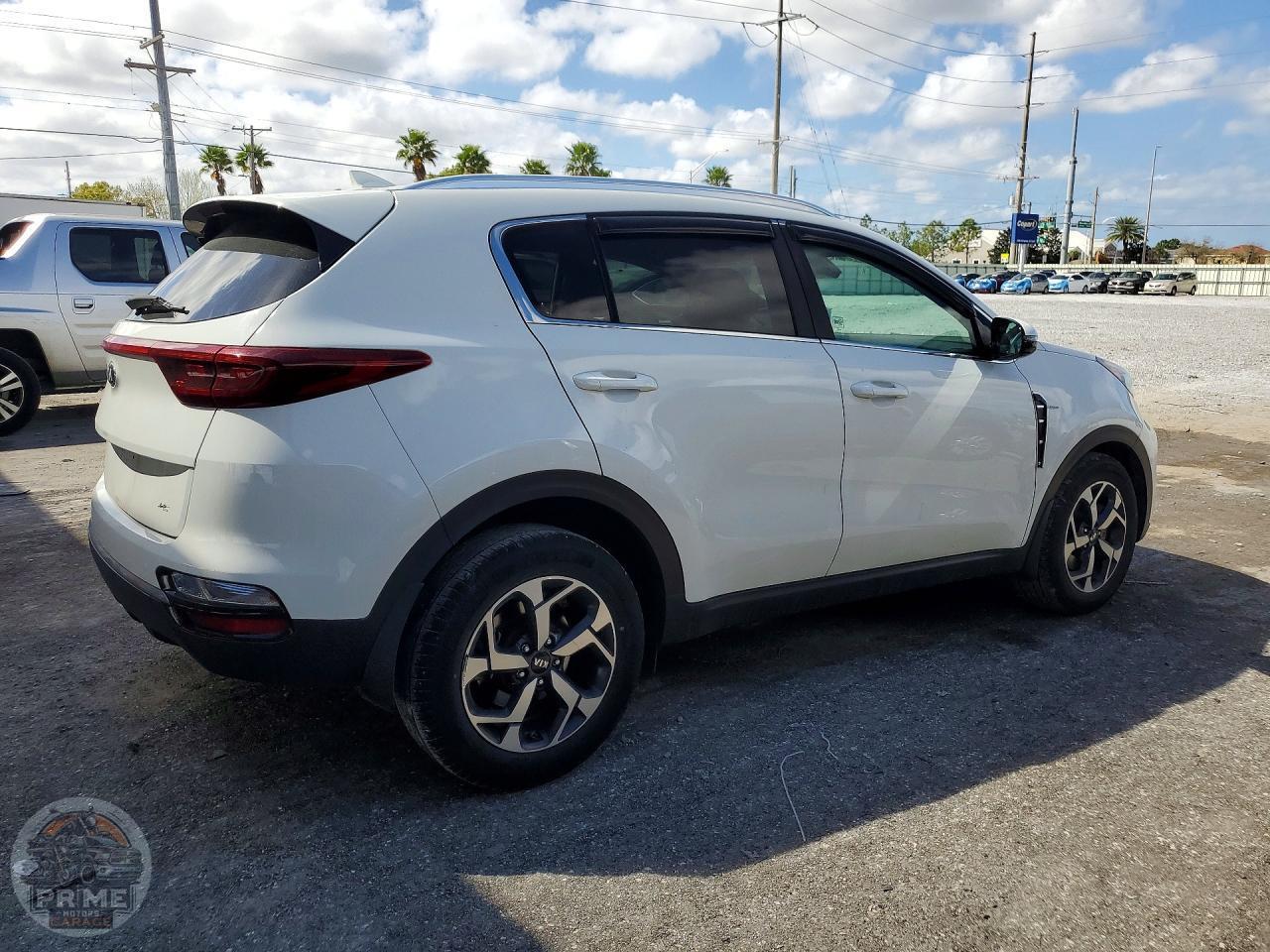 2020 KIA SPORTAGE — фото 3