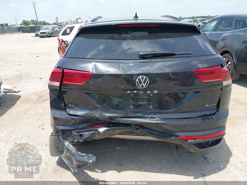 2023 VOLKSWAGEN ATLAS CROSS SPORT 2.0T SEL R-LINE BLACK — фото 15