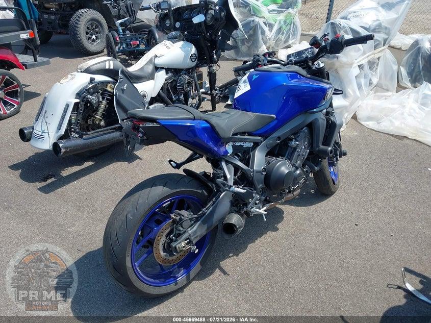 2024 YAMAHA MT09 — фото 4