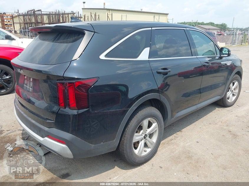 2025 KIA SORENTO LX — фото 4