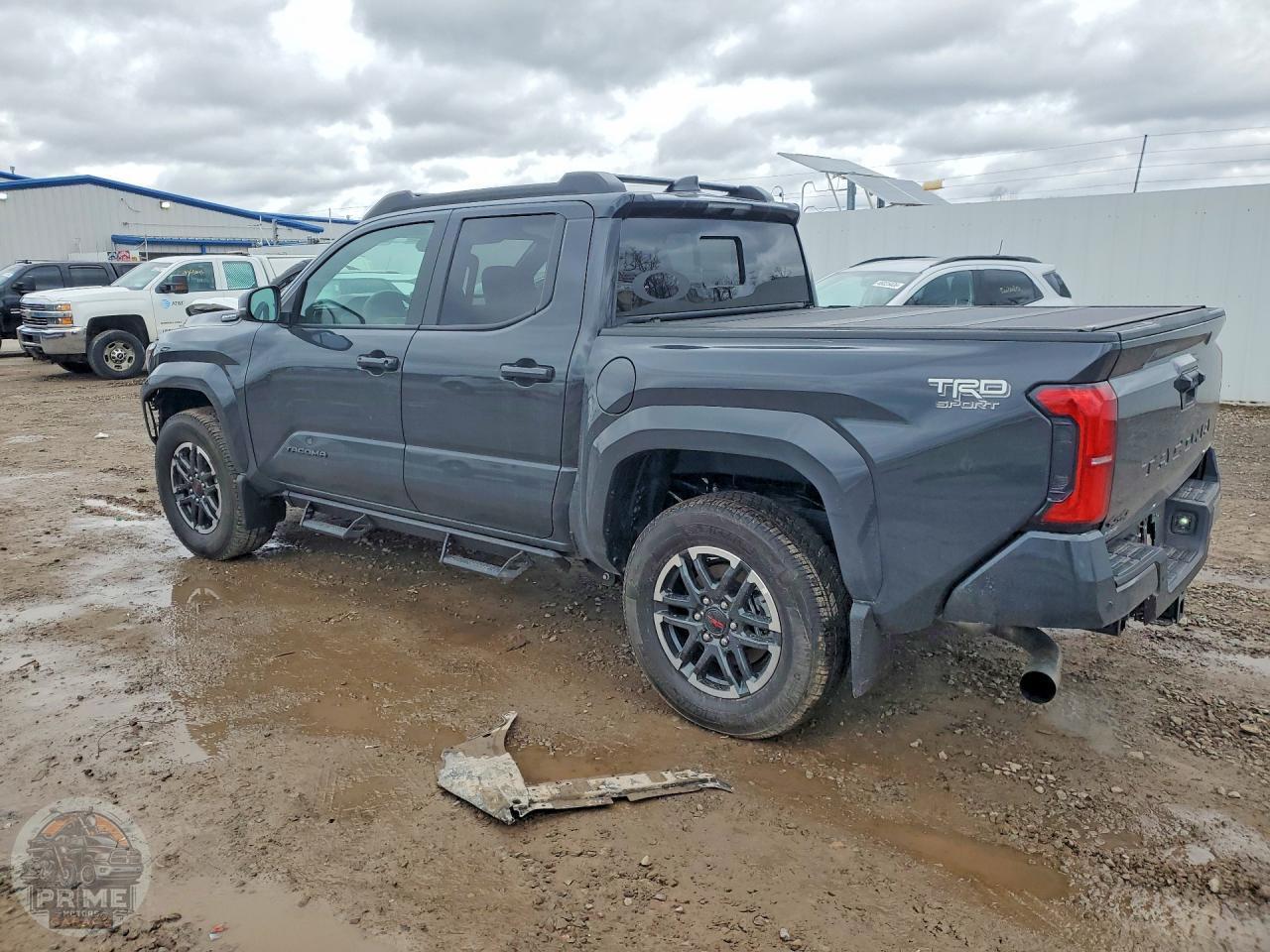 2025 TOYOTA TACOMA — фото 2