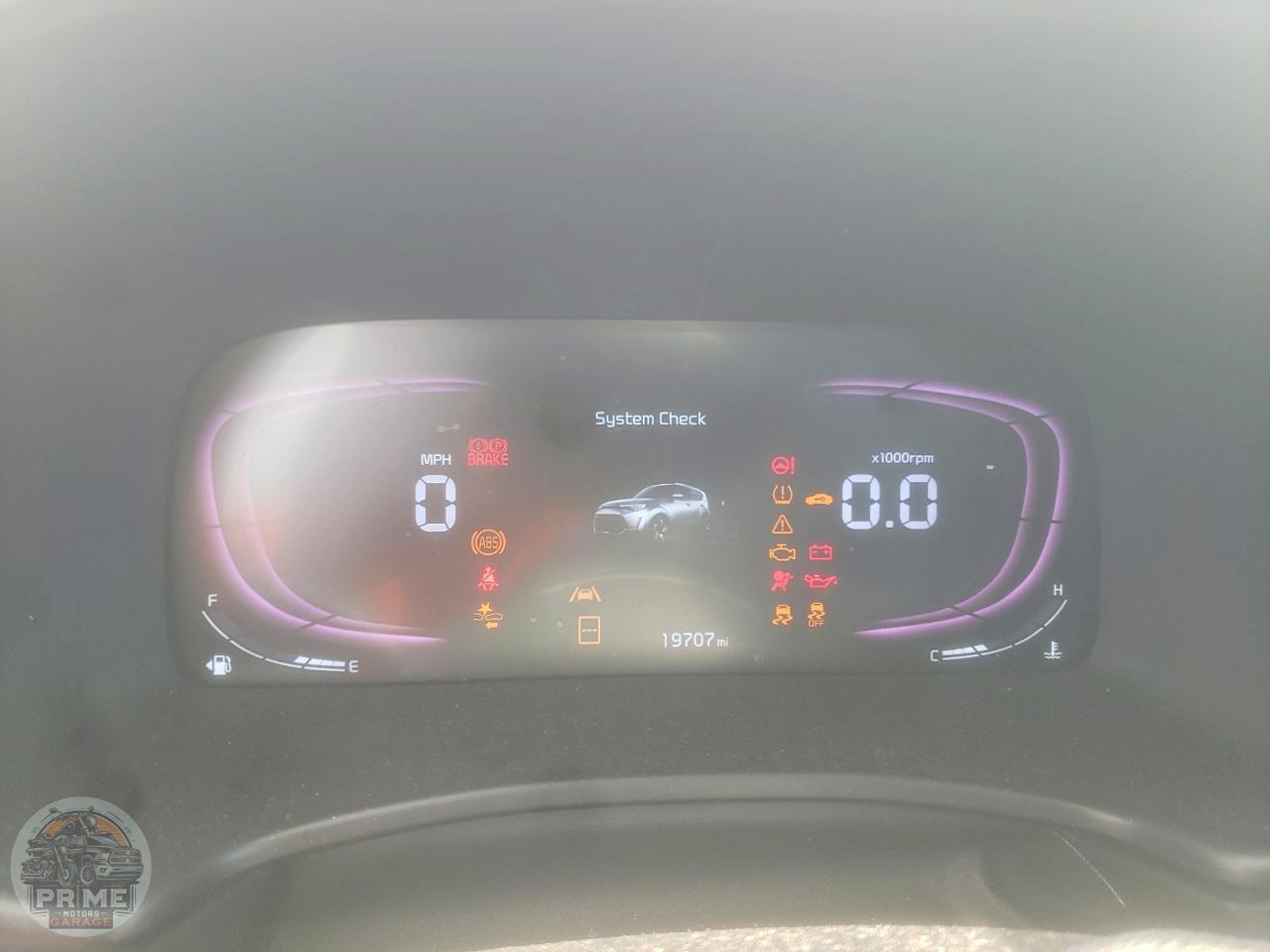 2025 KIA SOUL — фото 9