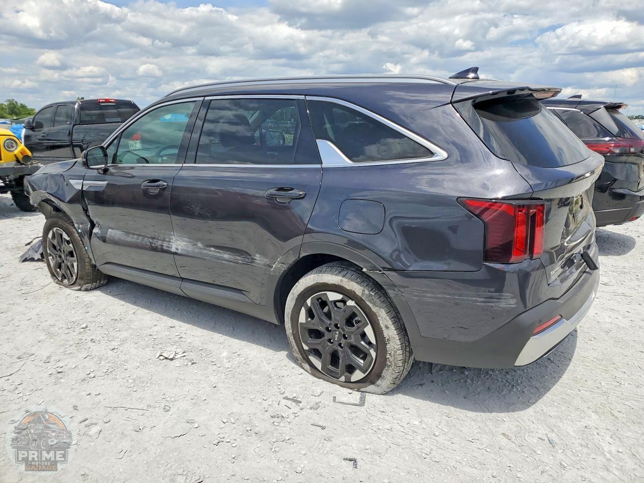 2026 KIA SORENTO — фото 2