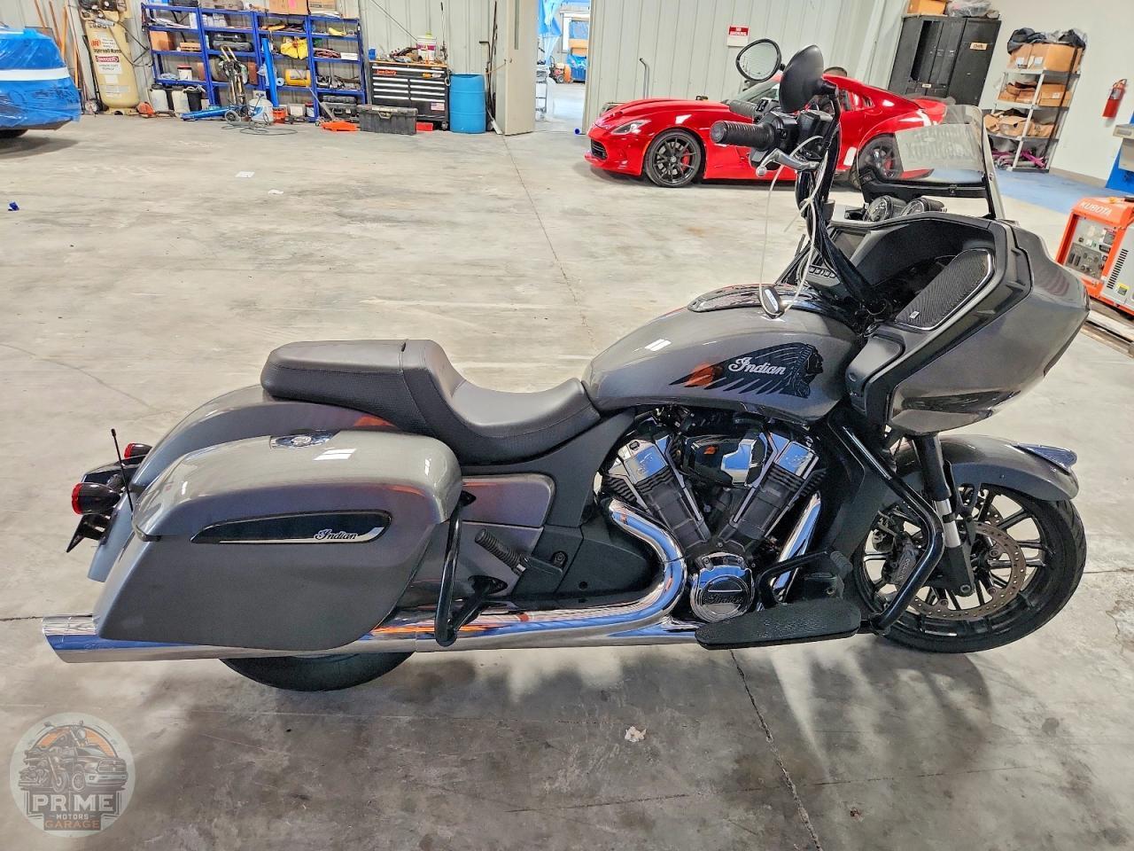2020 INDIAN MOTORCYCLE CO. CHALLENGER — фото 1