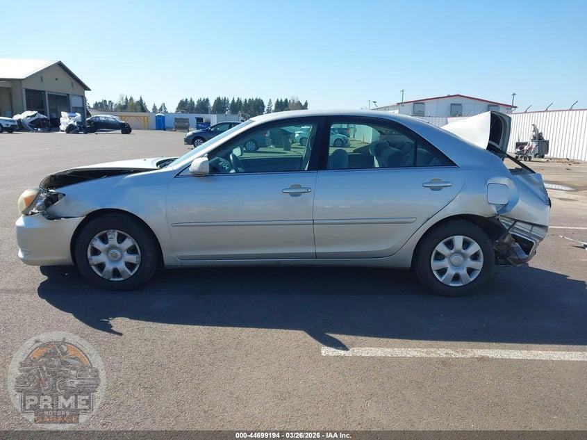 2003 TOYOTA CAMRY LE — фото 15