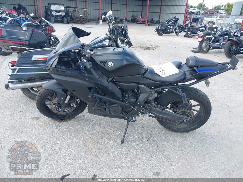 2024 YAMAHA YZFR7 — фото 13