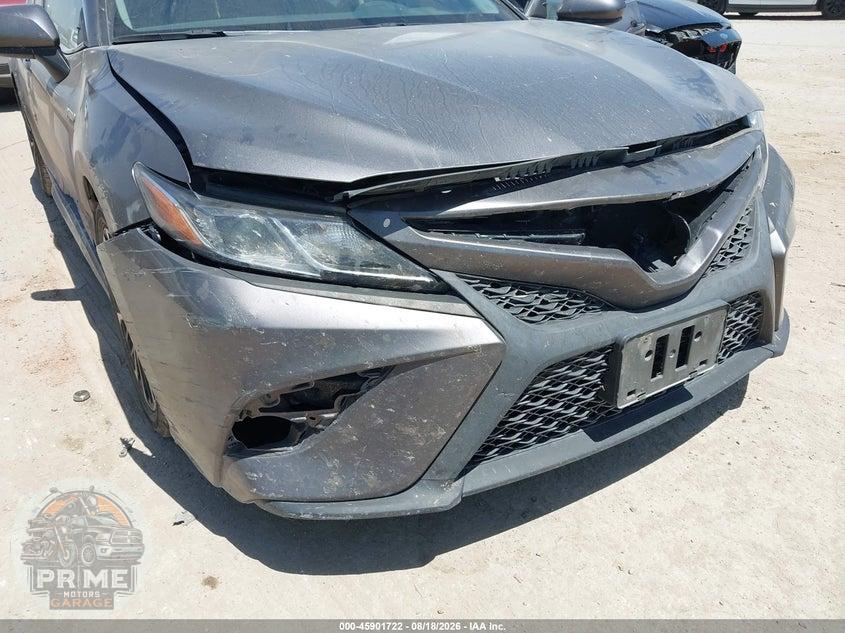 2018 TOYOTA CAMRY HYBRID SE — фото 6