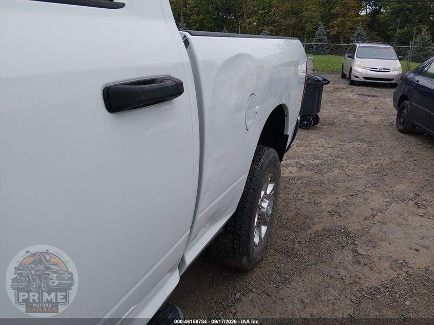 2024 RAM 2500 BIG HORN  4X4 6'4 BOX — фото 6