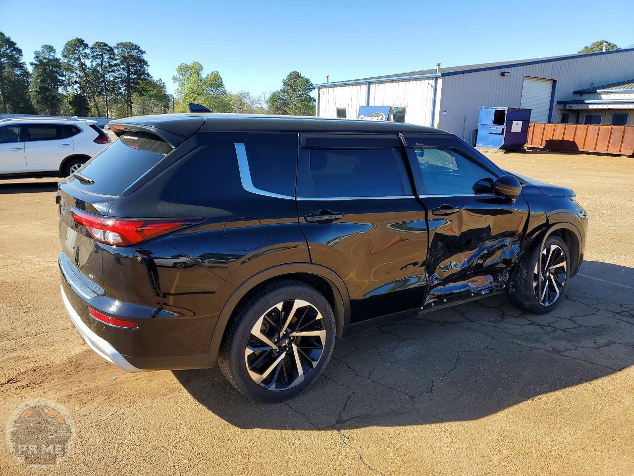 2022 MITSUBISHI OUTLANDER — фото 3