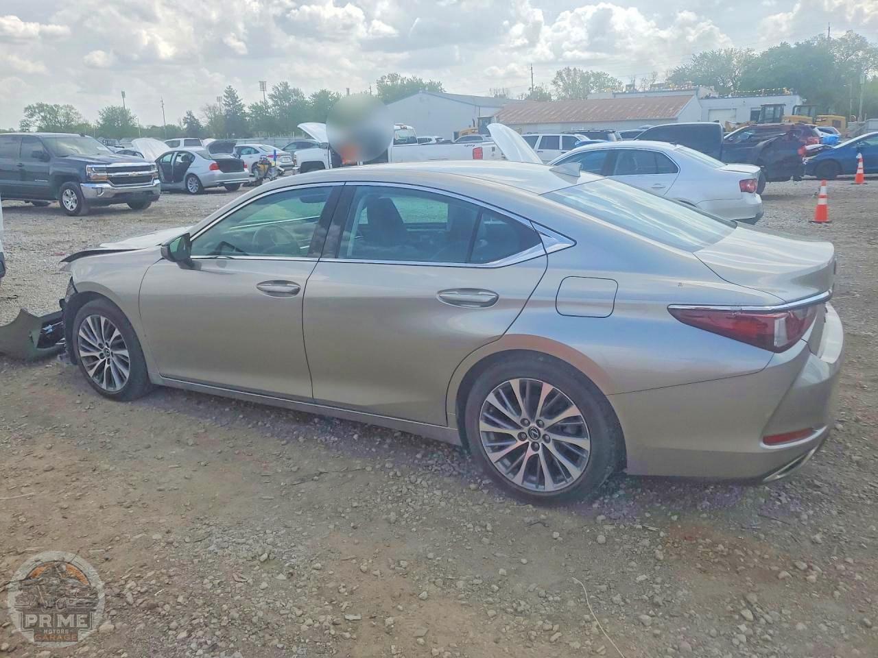 2020 LEXUS ES — фото 2