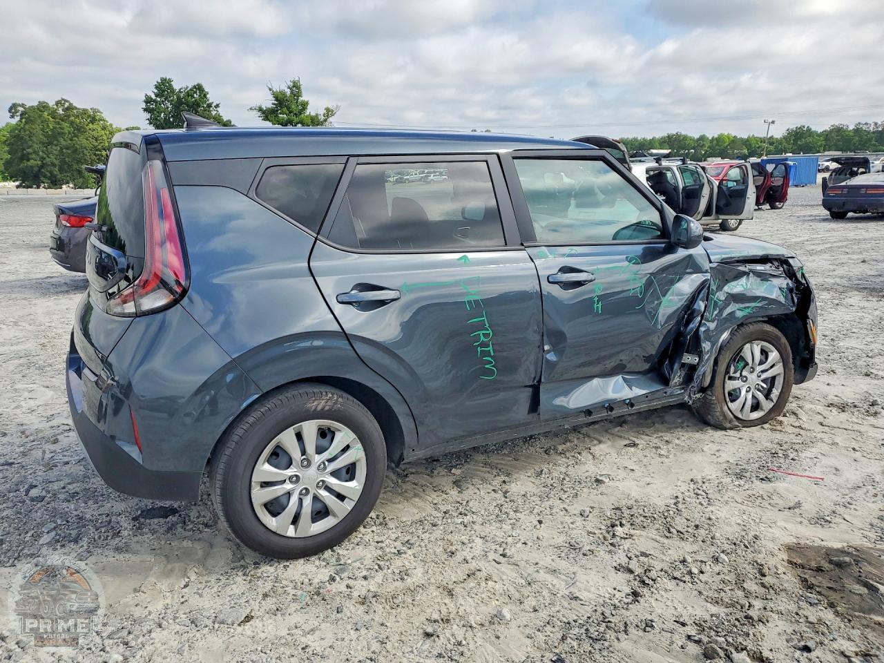 2025 KIA SOUL — фото 3
