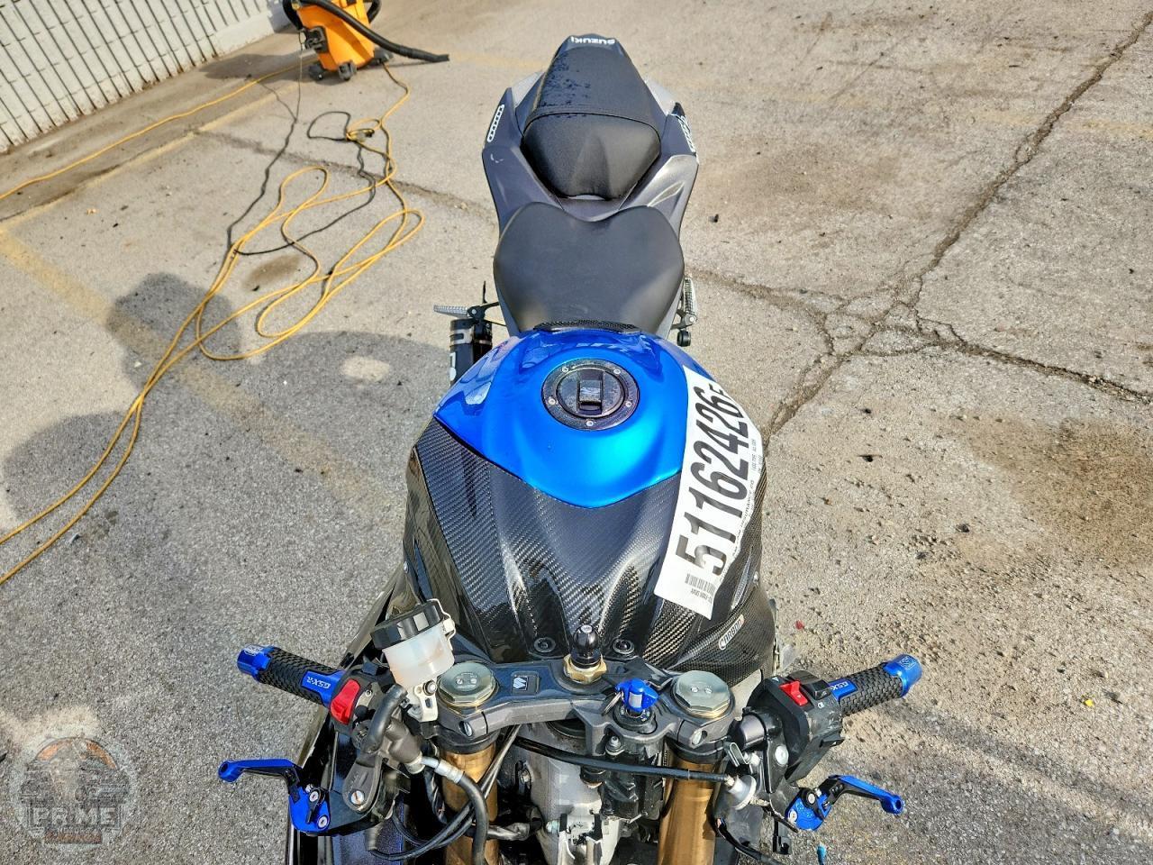 2009 SUZUKI GSX R1000 — фото 5