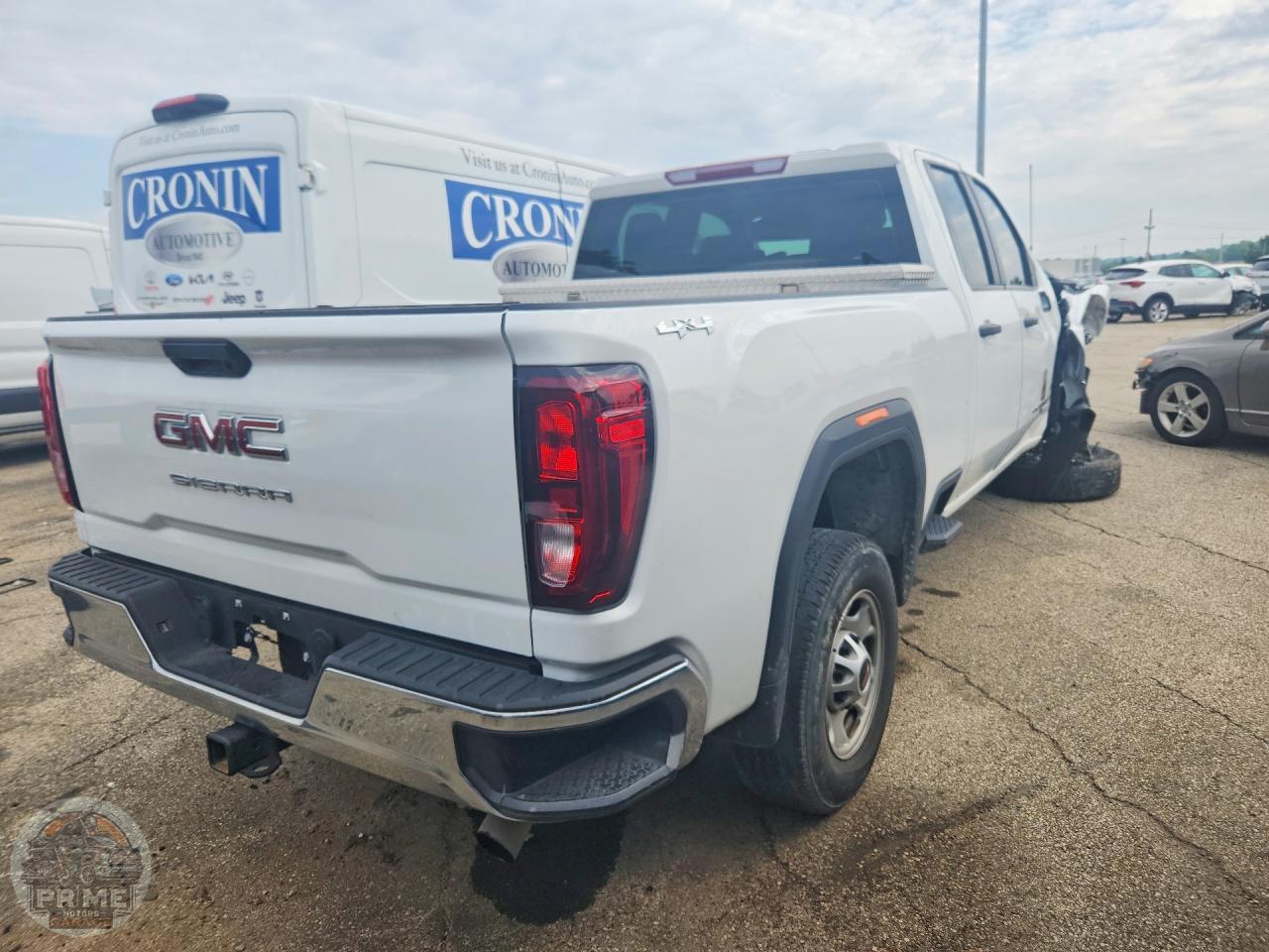 2024 GMC SIERRA — фото 3