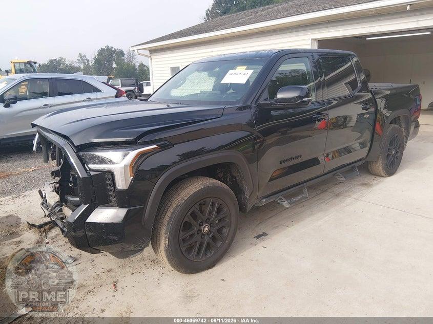 2026 TOYOTA TUNDRA LIMITED CREWMAX 5.5' BED — фото 2