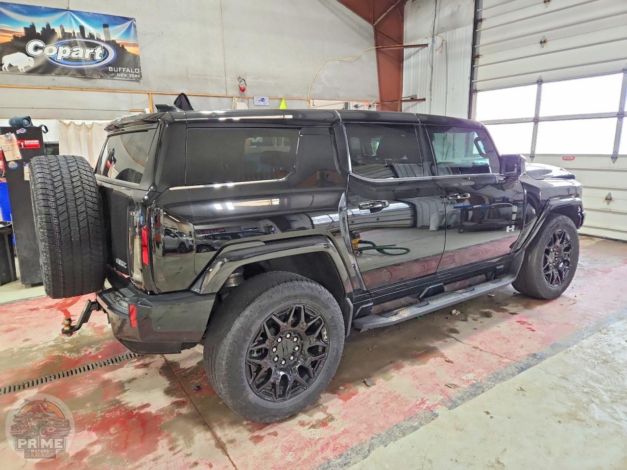 2024 GMC HUMMER — фото 6