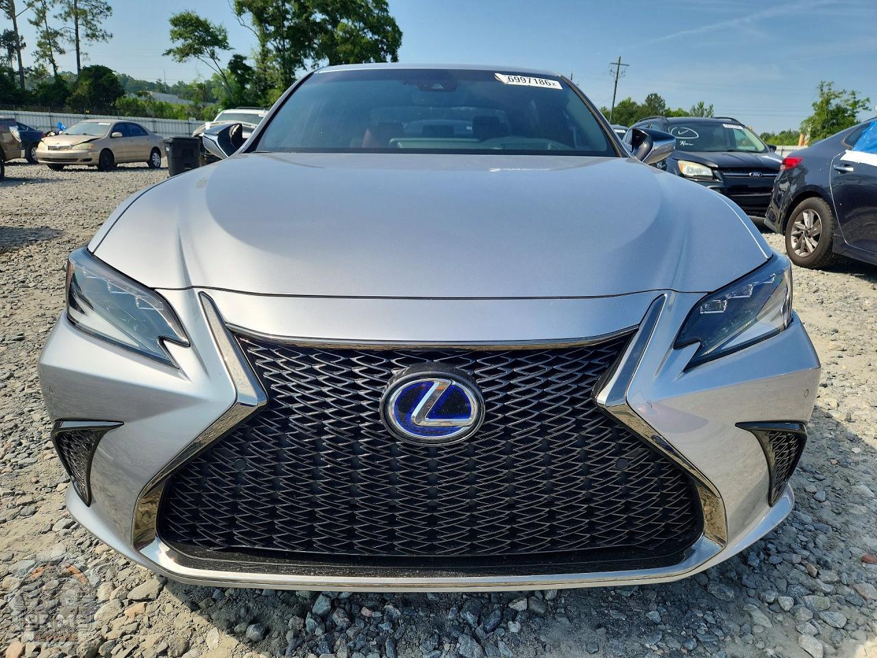 2022 LEXUS ES — фото 5