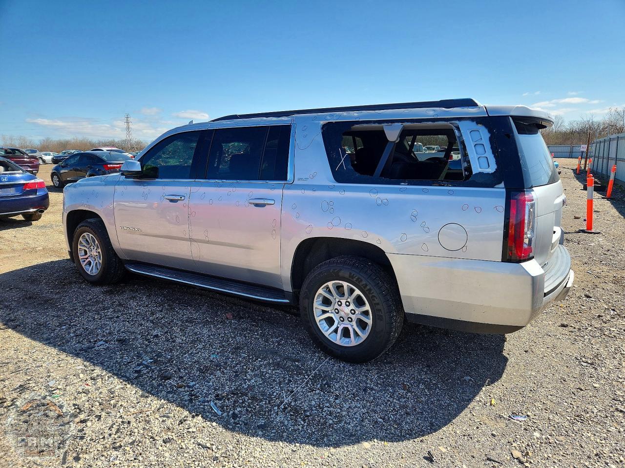 2020 GMC YUKON — фото 2